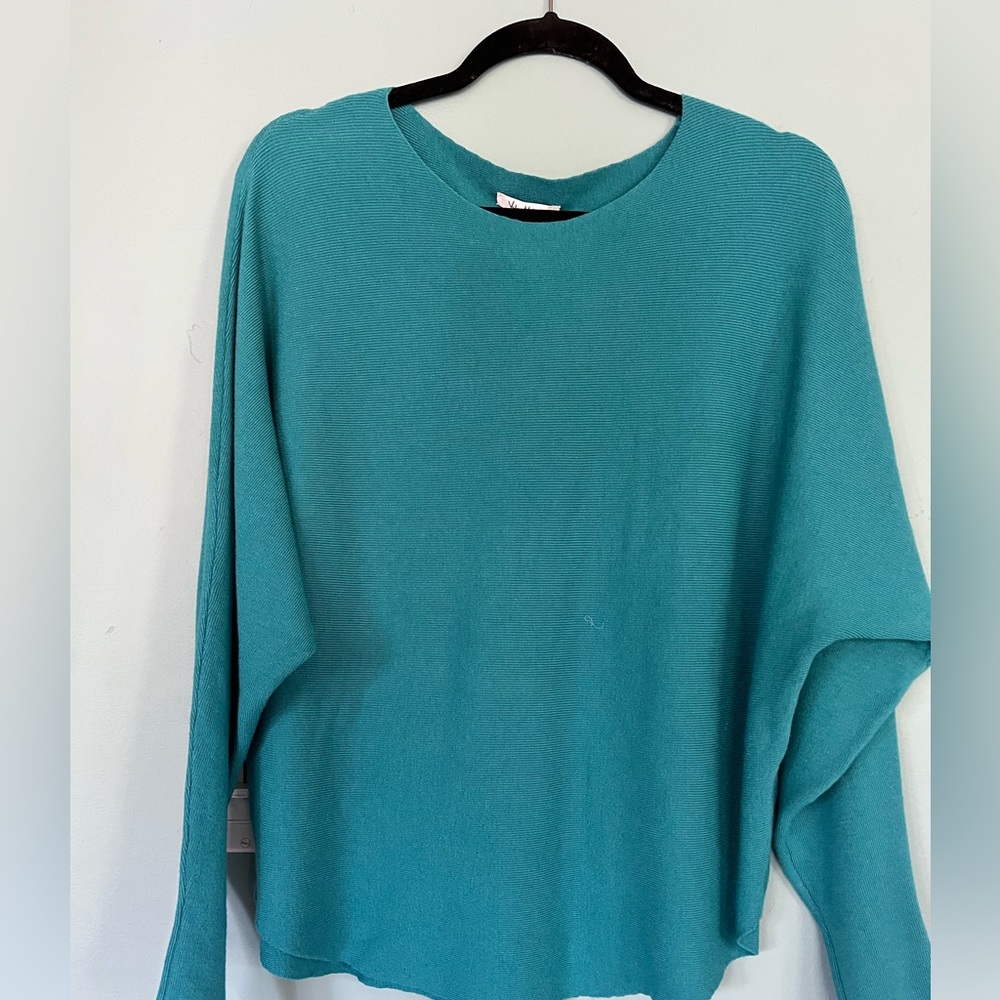 Women’s Knit Dolman Sleeve Scalloped Lightweight Sweater Vila